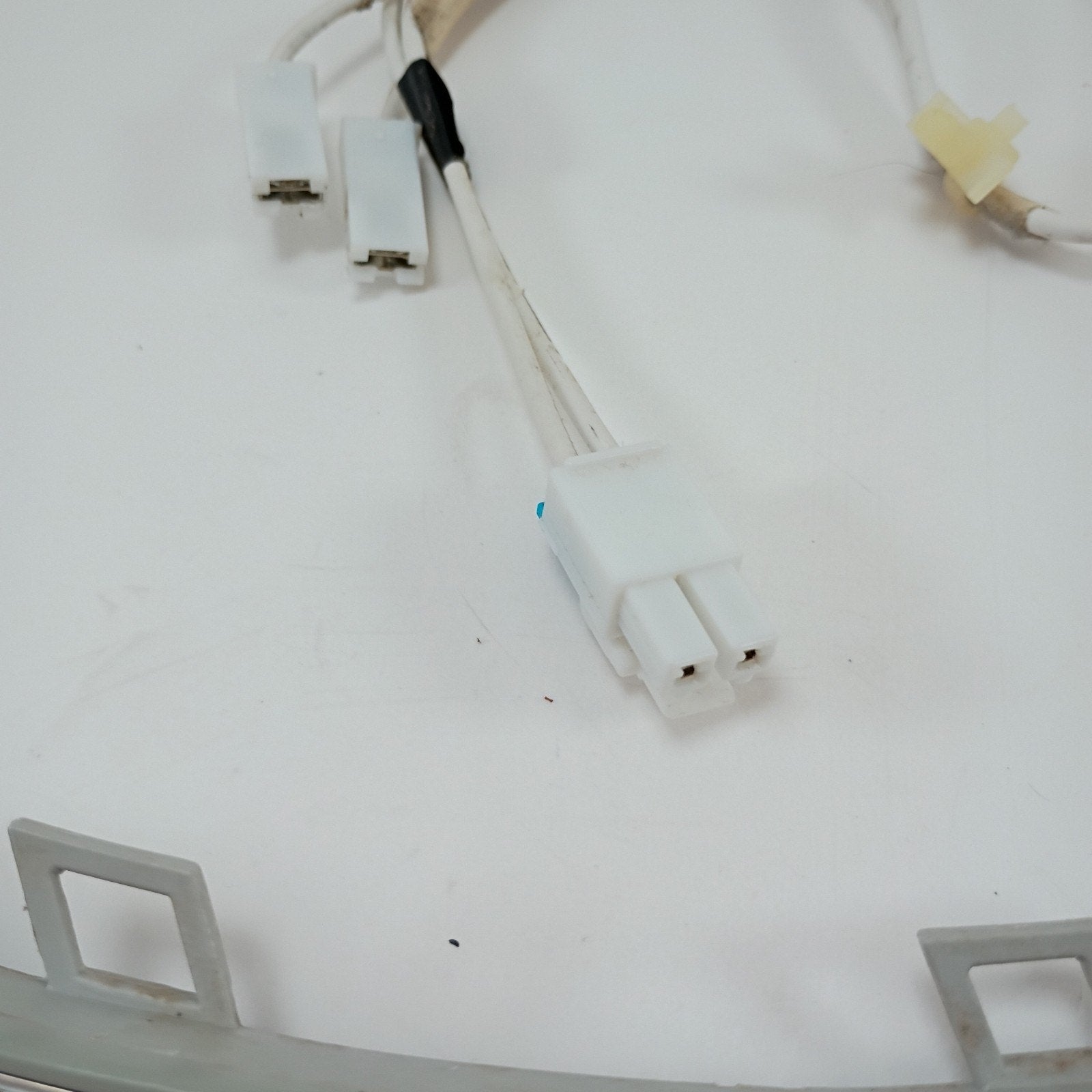 Lg Moisture Sensor And Harness 4930EL2004A-1 replacement part