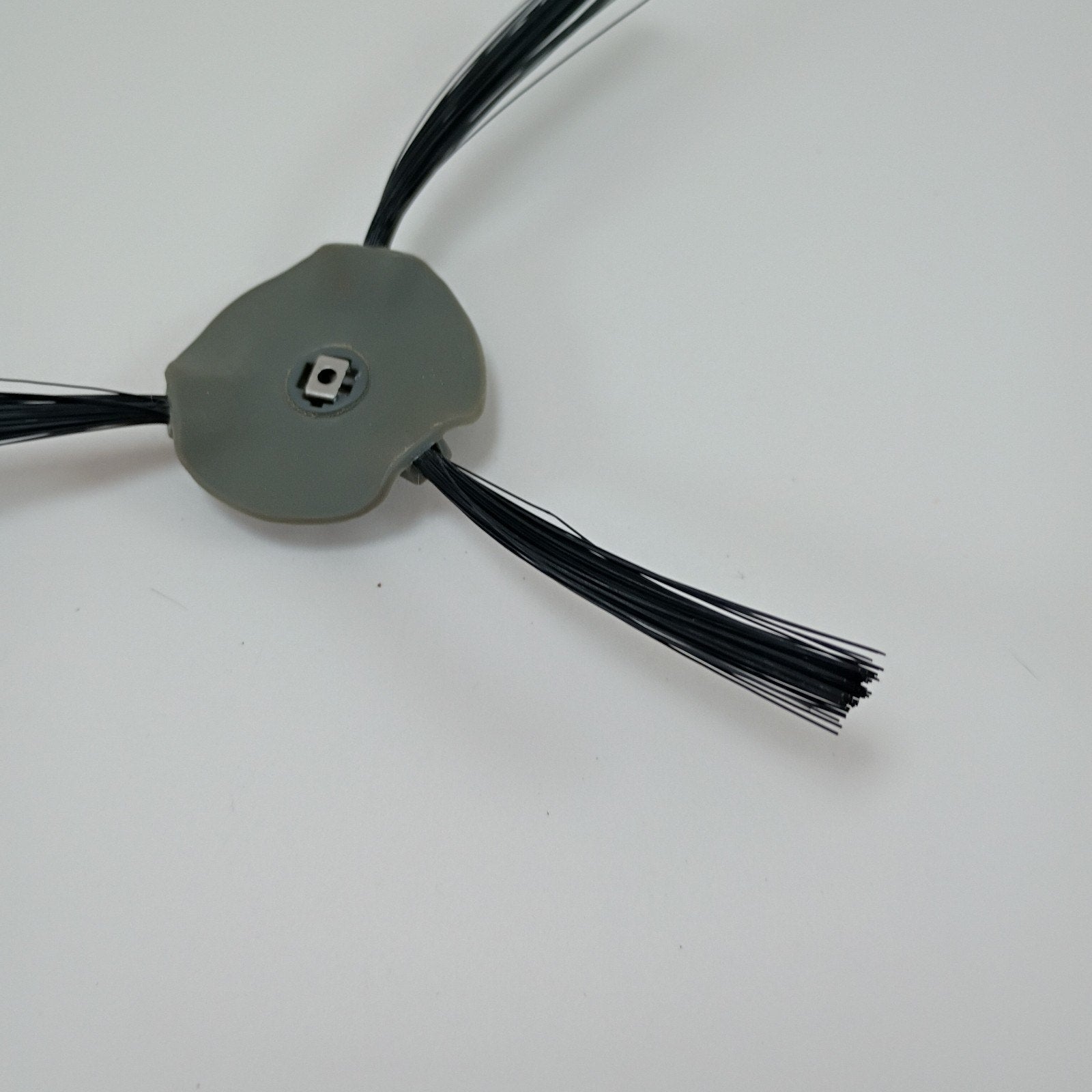 Shark MATRIX Robot Vacuum UR2360EEUS Side Brush 3-arm Spinning REPLACEMENT PART