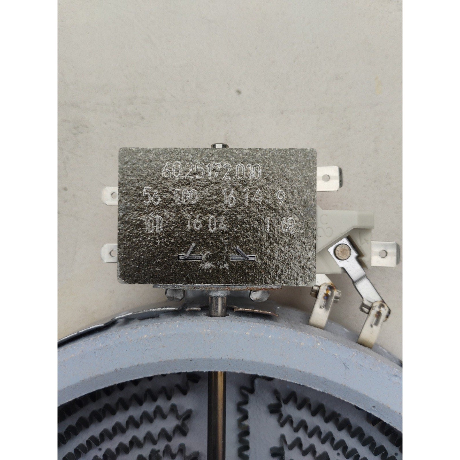 LG MEE62385001 Electric Cooktop Heater 1200W Radiant Surface Element Fits LRE308