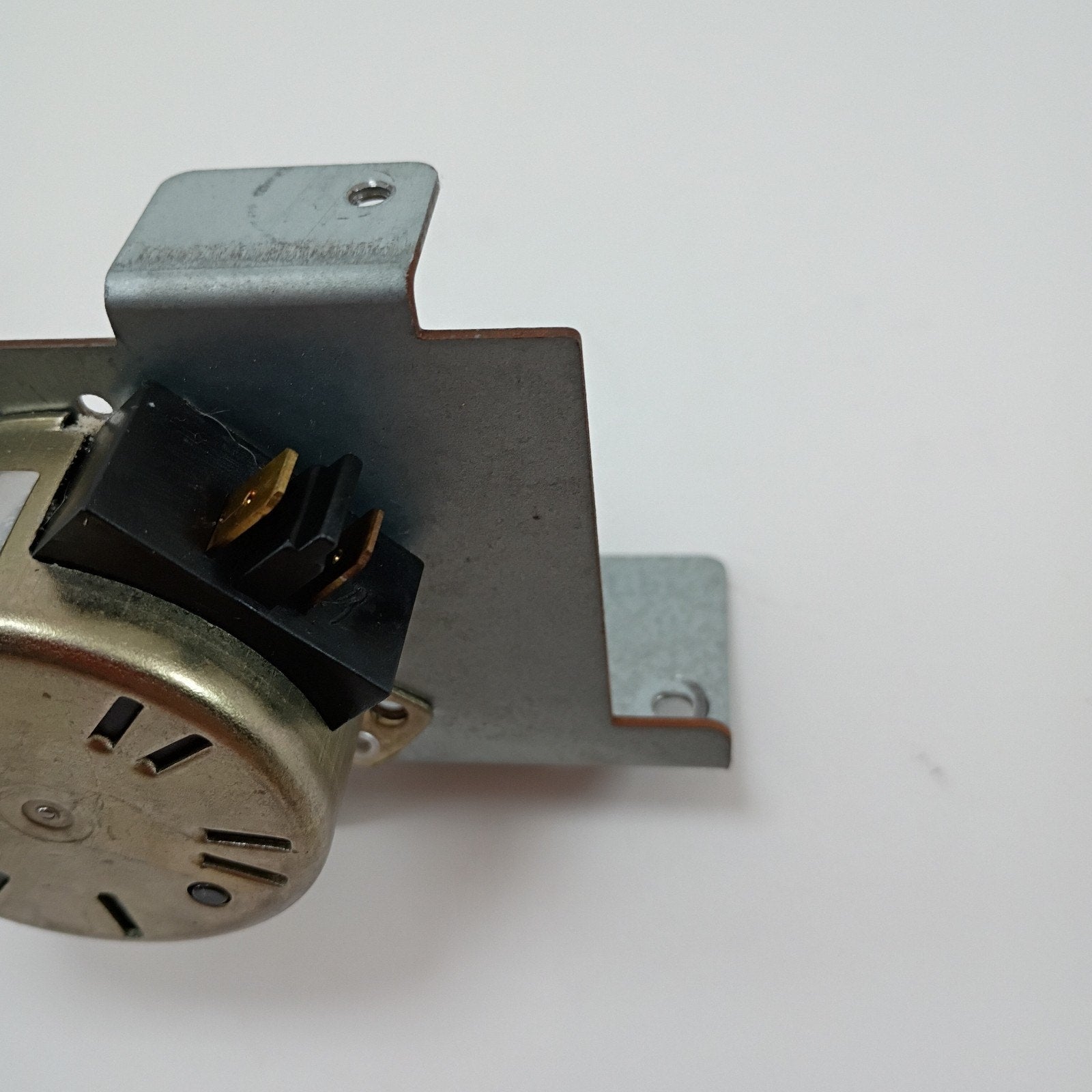 Frigidaire 316464300 - Range Door Lock Assembly