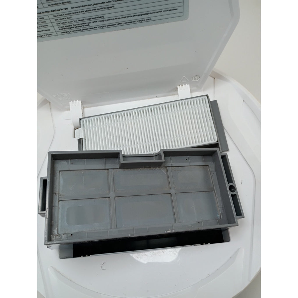 Lefant M210 Pro Robot Vacuum – white Used For Parts