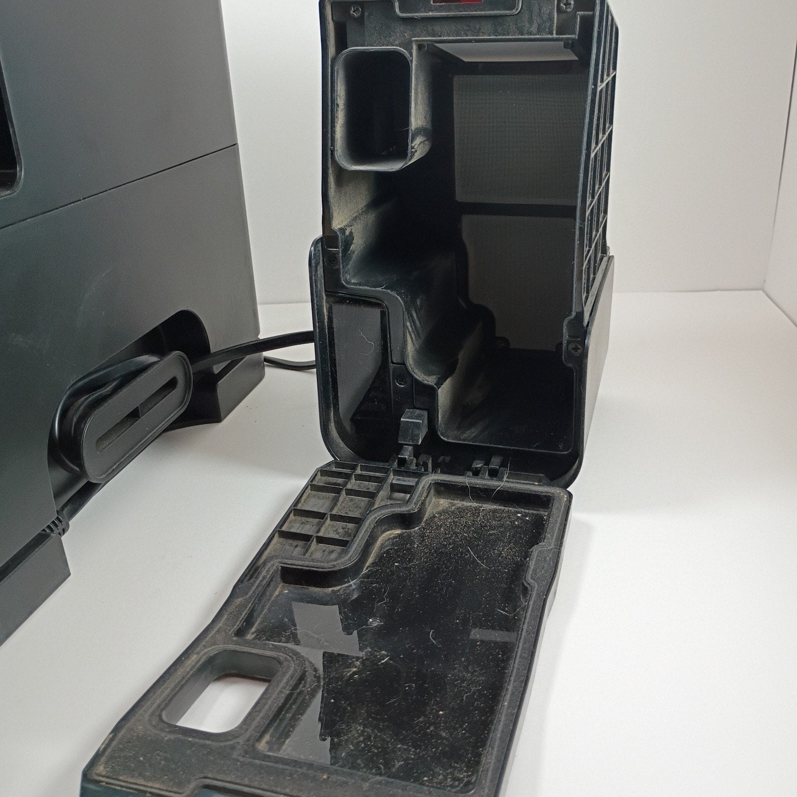 Shark Matrix XDKUR2360S V8 Charger