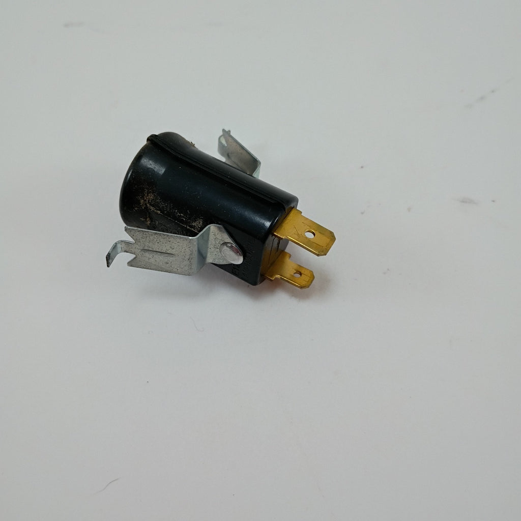 Whirlpool Dryer : Light Socket (W10168632 / W11222979) {P4397}